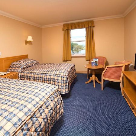Loch Tummel Hotel Tummel Bridge エクステリア 写真