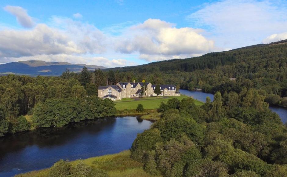 Loch Tummel Hotel Tummel Bridge エクステリア 写真
